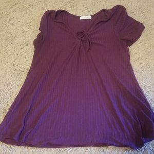 Live to be spoiled top